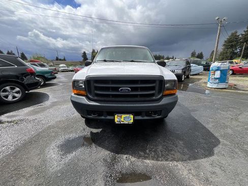 Used 2000 Ford F250 2WD Regular Cab Super Duty image 2