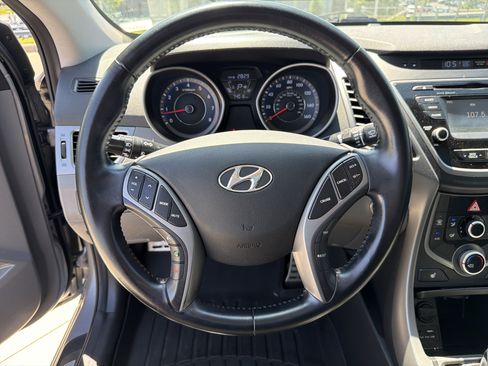 Used 2014 Hyundai Elantra Sport FWD image 18