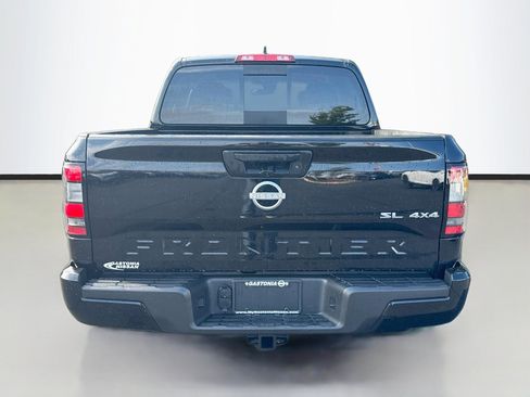 Used 2024 Nissan Frontier SL AWD/4WD image 6