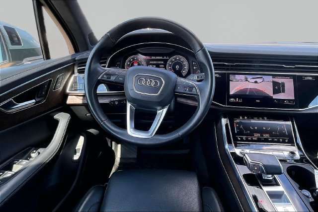 Used 2023 Audi Q7 3.0T Prestige w/ Prestige Package AWD/4WD image 5