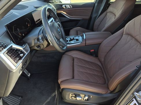 Certified 2026 BMW X5 sDrive40i w/ M Sport Package image 28