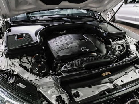 Used 2021 Mercedes-Benz GLC 300 image 46