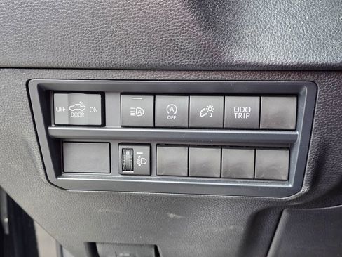 Used 2025 Toyota Tundra SR5 AWD/4WD image 24