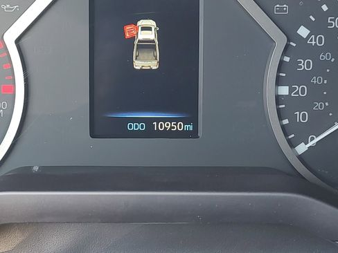 Used 2024 Toyota Tundra SR5 image 21