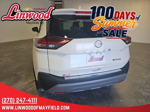 Used 2023 Nissan Rogue SV w/ SV Premium B Package AWD/4WD image 4