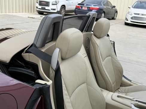 Used 2004 BMW Z4 3.0i RWD image 29