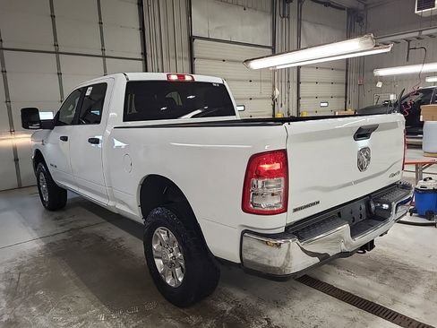 Used 2024 RAM 2500 Big Horn w/ Off Road Package AWD/4WD image 8