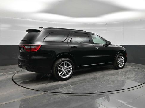 Used 2024 Dodge Durango GT AWD/4WD image 8