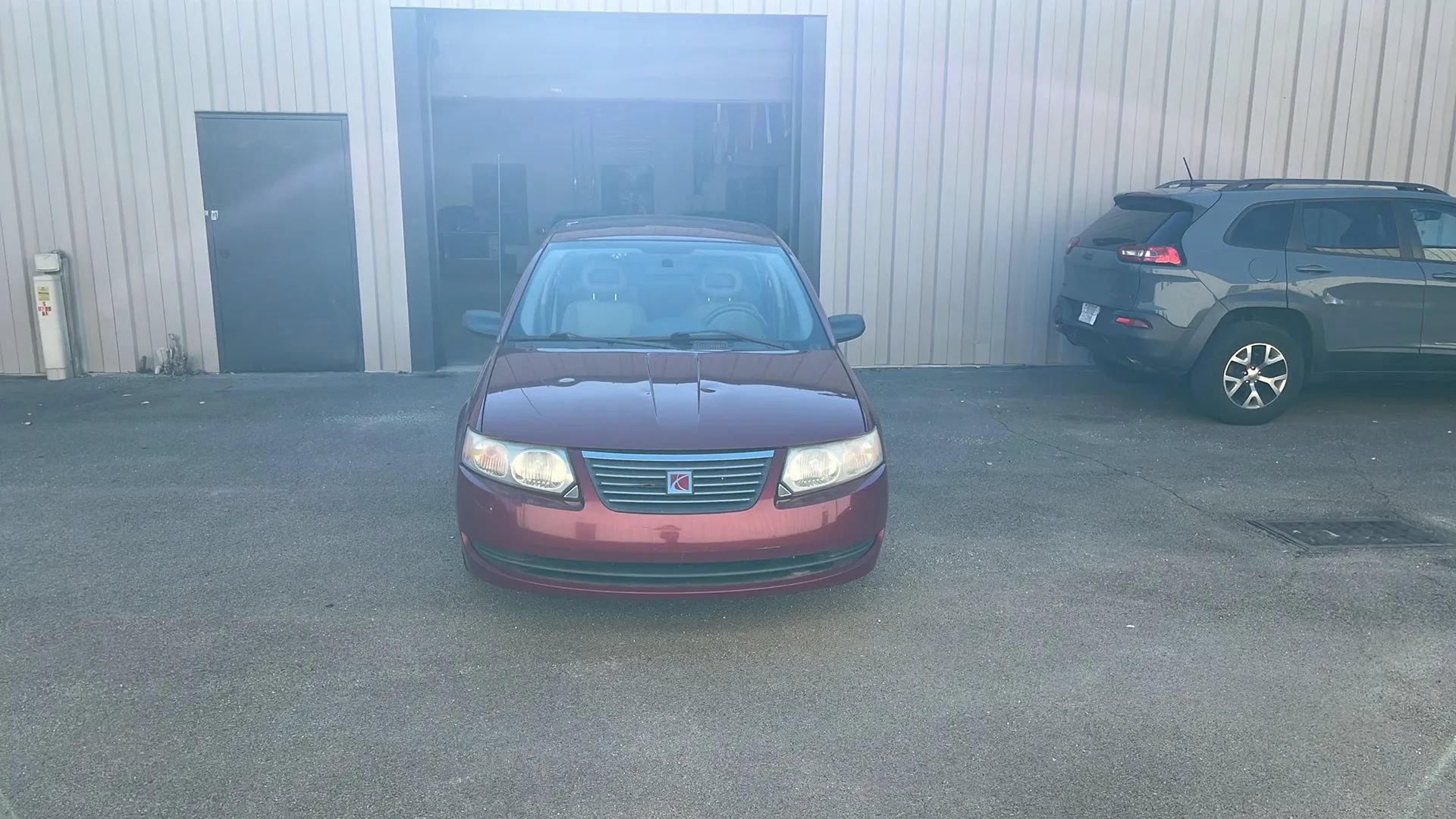 Used 2006 Saturn ION Level 2 w/ Preferred Pkg FWD image 1