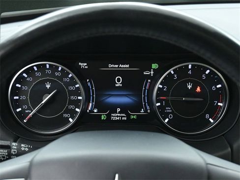 Used 2022 Maserati Levante Modena image 26