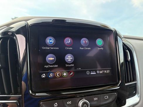 Used 2020 Chevrolet Traverse LT AWD/4WD image 20