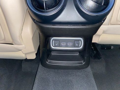 Used 2023 Alfa Romeo Stelvio Ti Lusso w/ Quick Order Package 22X Lusso image 17