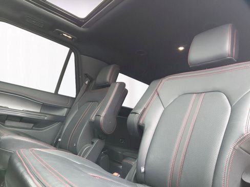 Used 2020 Ford Expedition Limited w/ Equipment Group 303A AWD/4WD image 13