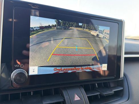 Certified 2024 Toyota RAV4 LE FWD image 24
