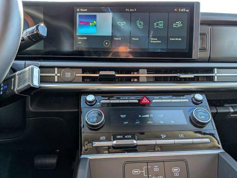 New 2026 Hyundai Santa Fe SE FWD image 10