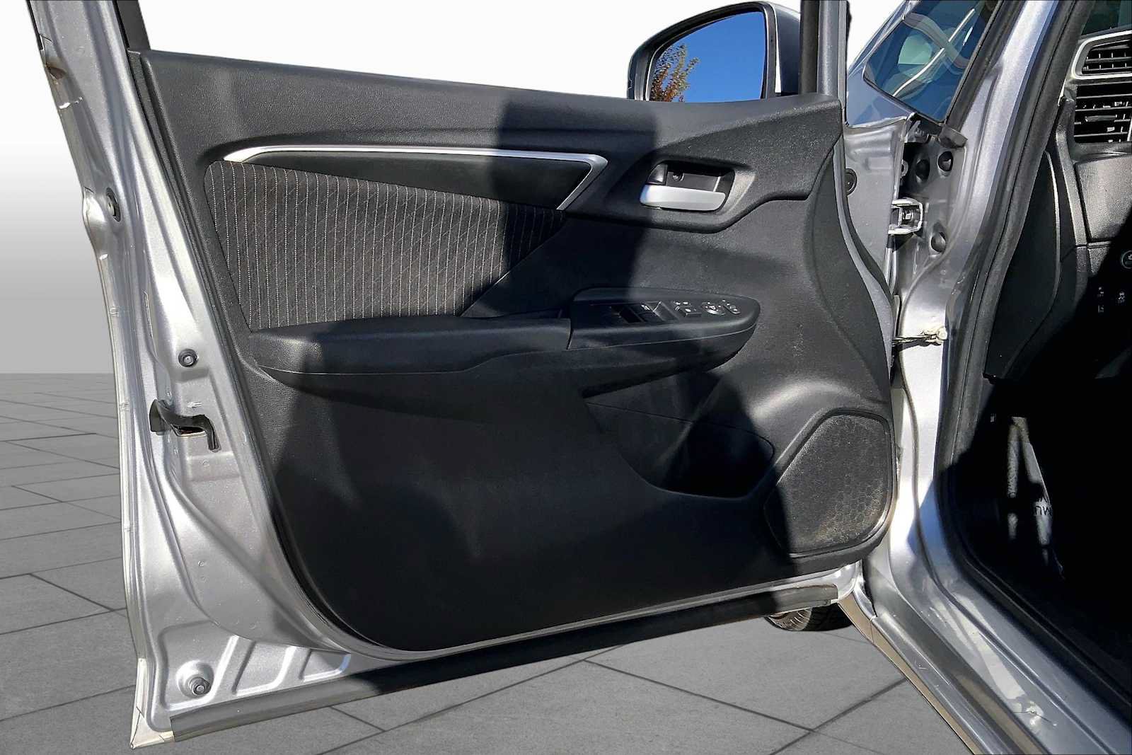 Used 2019 Honda Fit EX image 19