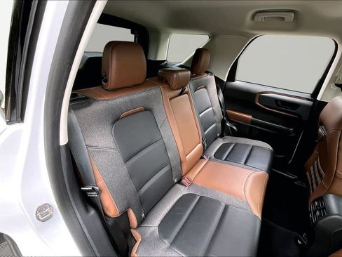 Used 2021 Ford Bronco Sport Outer Banks AWD/4WD image 17