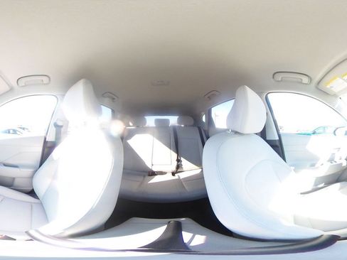 Used 2025 Hyundai Kona SEL image 43