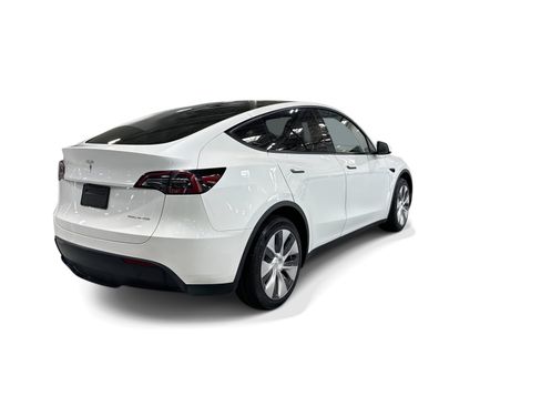 Certified 2023 Tesla Model Y Long Range AWD/4WD image 6