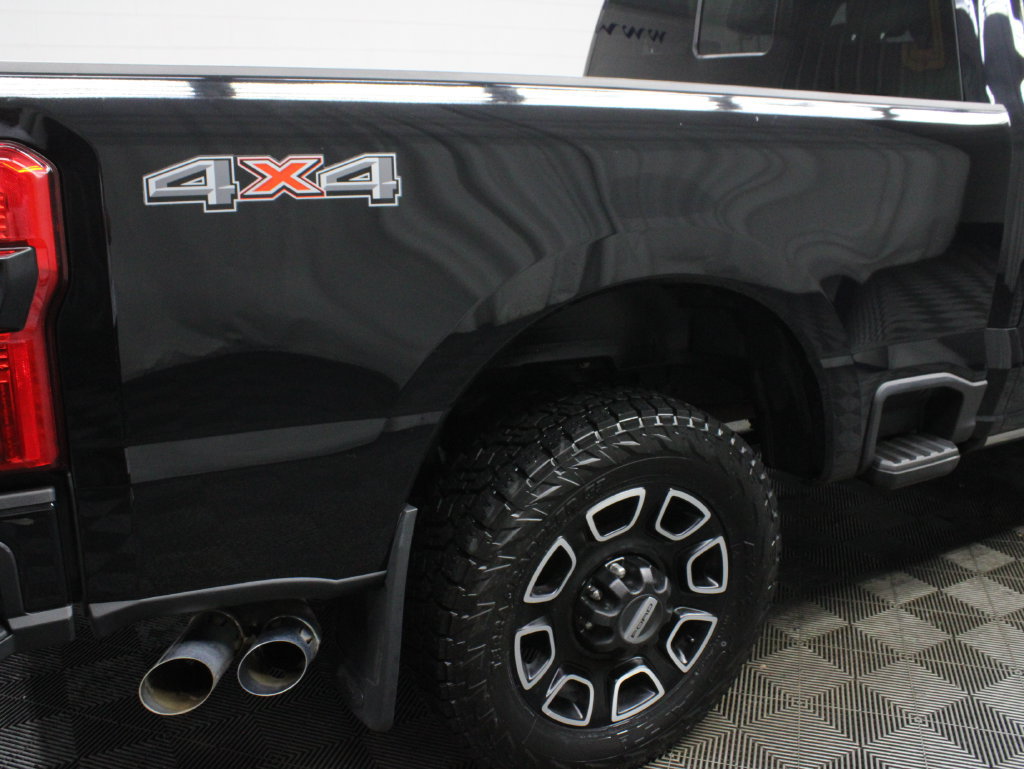 Used 2023 Ford F250 Platinum AWD/4WD image 47