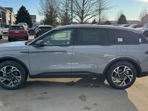 New 2026 Lincoln Nautilus Premier w/ Equipment Group 102A image 5