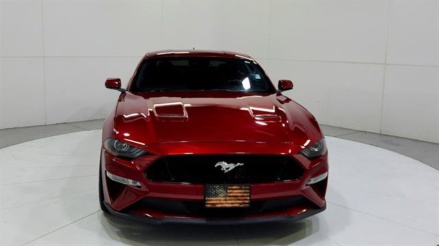 Used 2022 Ford Mustang GT Premium w/ Equipment Group 401A RWD image 2