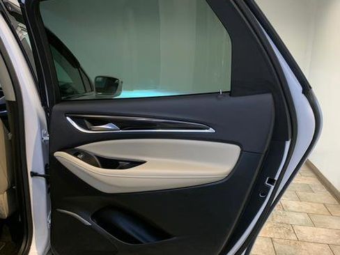 Used 2020 Buick Enclave Premium w/ Sun and Sites Package image 53