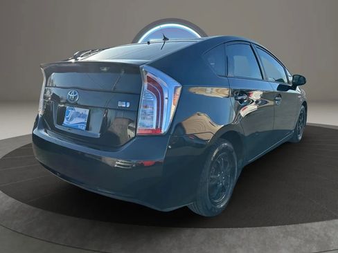 Used 2015 Toyota Prius Two image 7