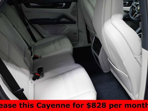 Certified 2023 Porsche Cayenne Coupe image 44