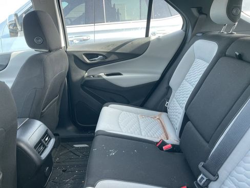 Used 2018 Chevrolet Equinox LS image 9