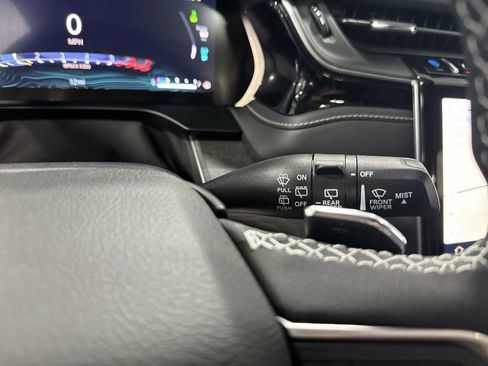 Used 2024 Jeep Grand Cherokee Limited 4xe w/ Luxury Tech Group II image 32