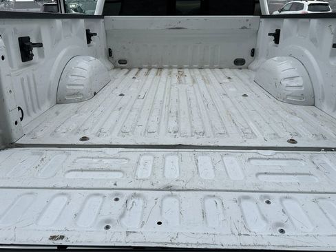 Used 2017 Ford F250 XLT w/ XLT Value Package image 18