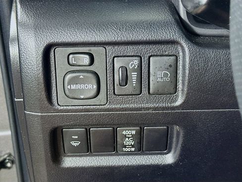 Used 2021 Toyota 4Runner SR5 Premium w/ Moonroof Package RWD image 21