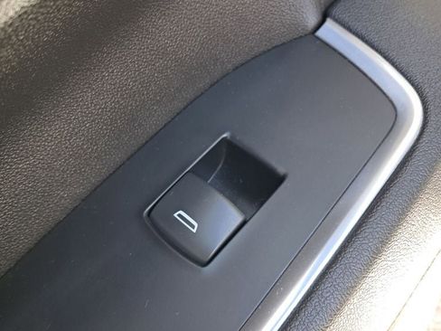Used 2023 Chevrolet Silverado 1500 RST AWD/4WD image 18