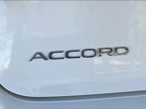 New 2025 Honda Accord SE image 15