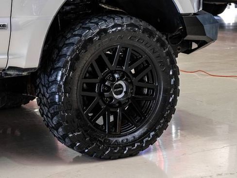 Used 2019 Ford F250 Lariat w/ Lariat Ultimate Package image 46