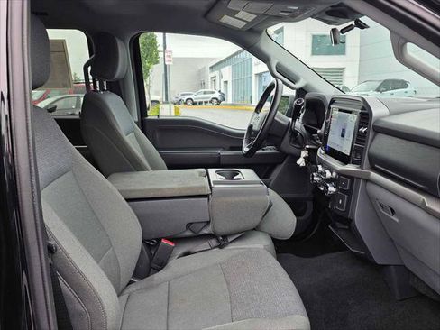Used 2025 Ford F150 XLT w/ Equipment Group 301A Standard AWD/4WD image 11