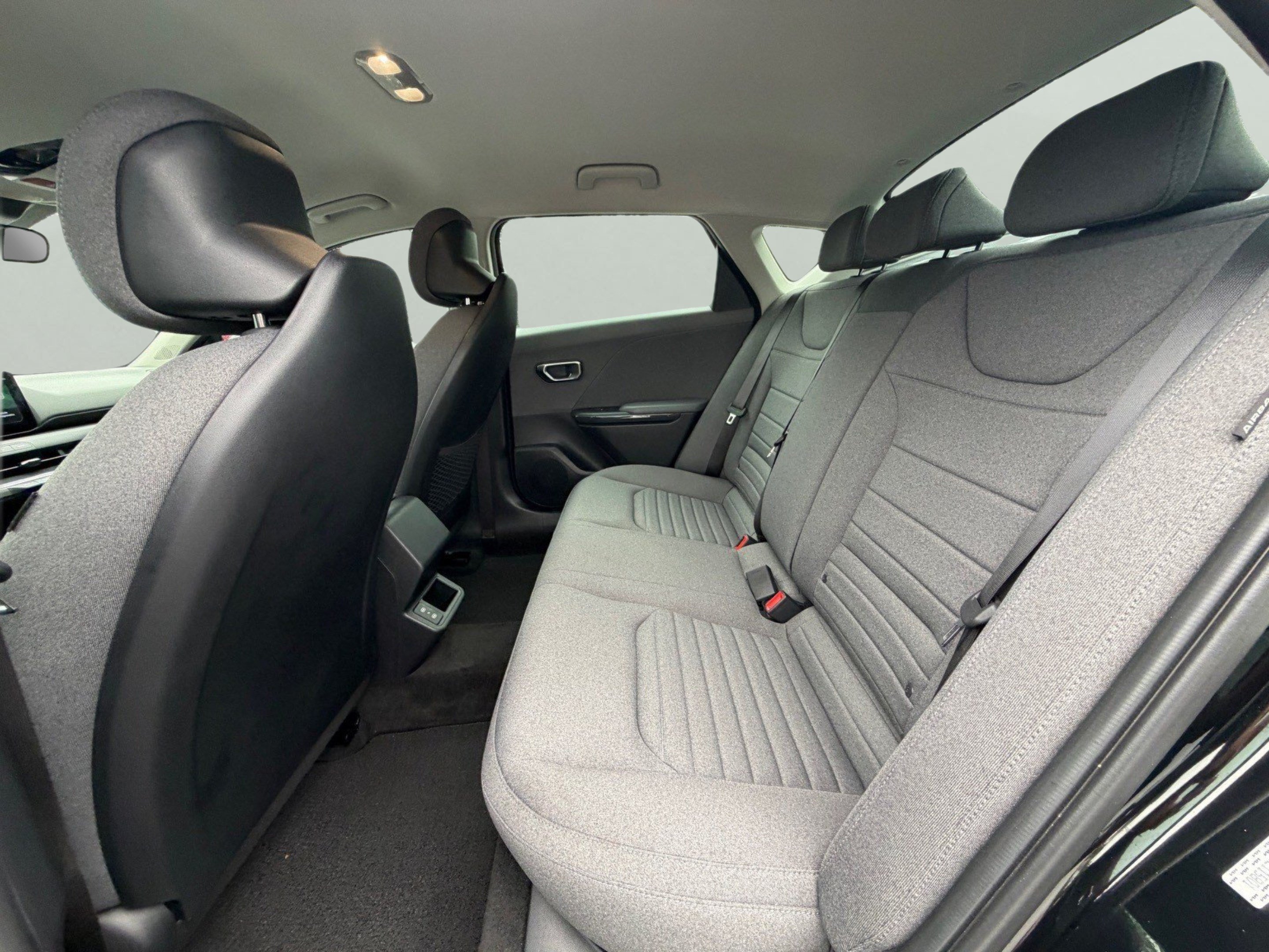 Certified 2025 Kia K4 EX FWD image 15