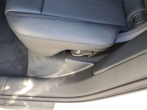 Used 2019 Audi SQ5 Prestige w/ Prestige Package image 12