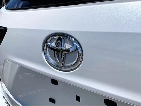 Used 2022 Toyota Highlander Limited AWD/4WD image 31