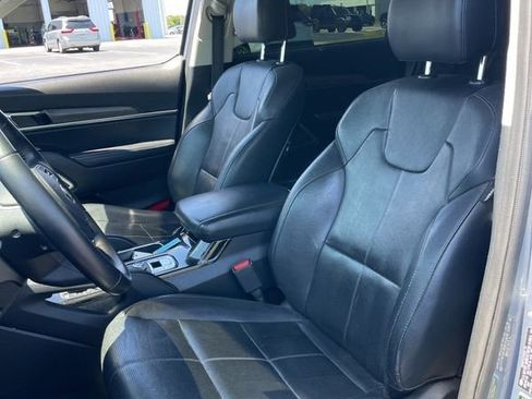Used 2020 Kia Telluride EX w/ Towing Package FWD image 5