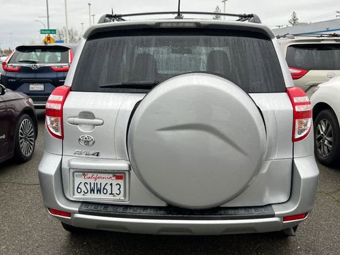 Used 2011 Toyota RAV4 2WD w/ Base L4 Extra Value Pkg image 5