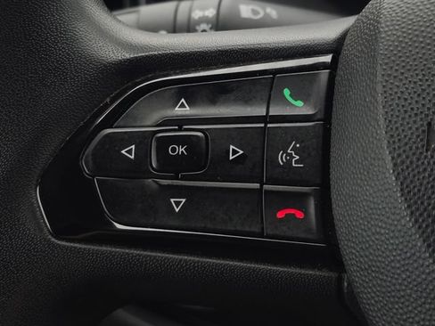 Used 2025 RAM ProMaster 2500 w/ Convenience Group FWD image 17