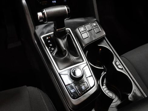 Used 2023 Kia Sportage LX image 25