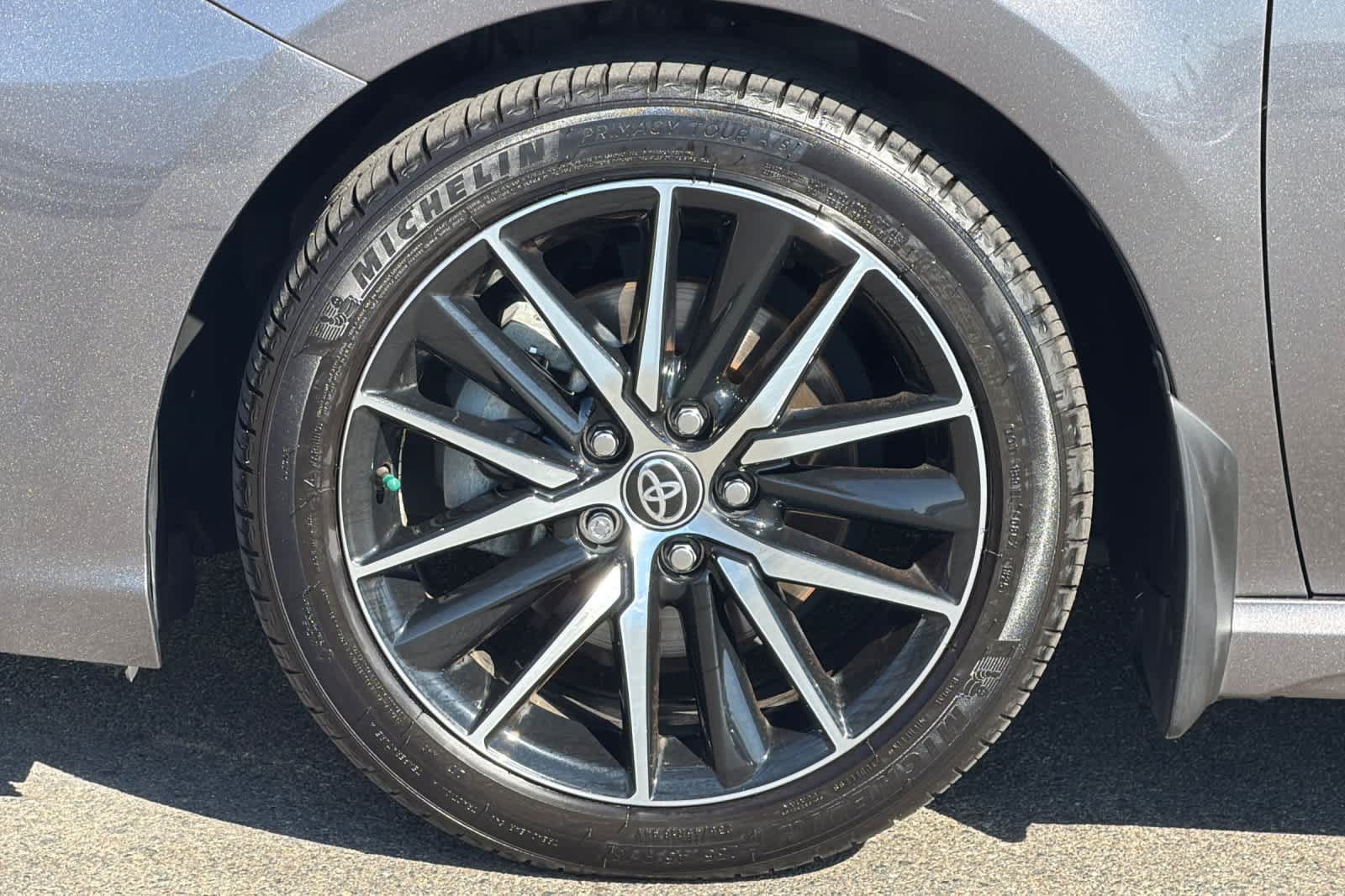 Used 2023 Toyota Camry SE w/ Audio Upgrade Package FWD image 30