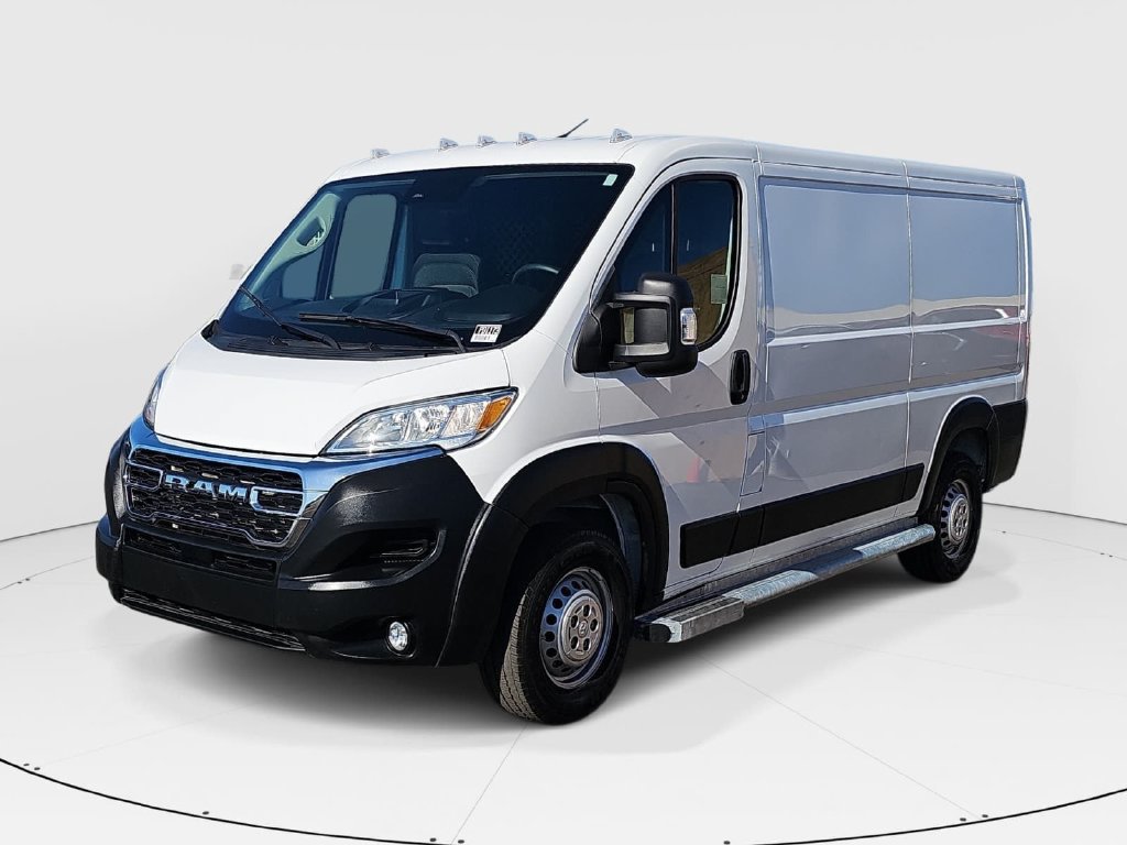 Used 2025 RAM ProMaster 2500 w/ U-Haul Equipment Group FWD image 7