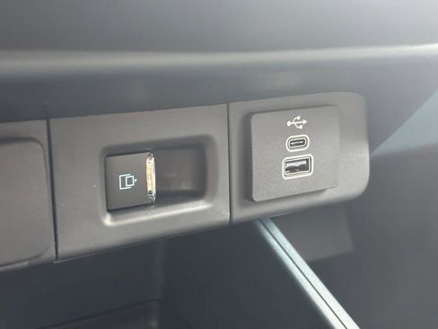 New 2026 Ford Maverick Lariat AWD/4WD image 21