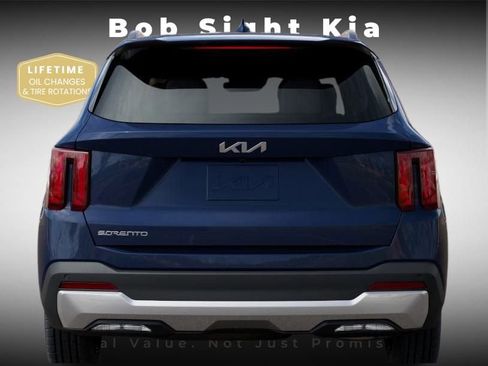 New 2026 Kia Sorento S image 13