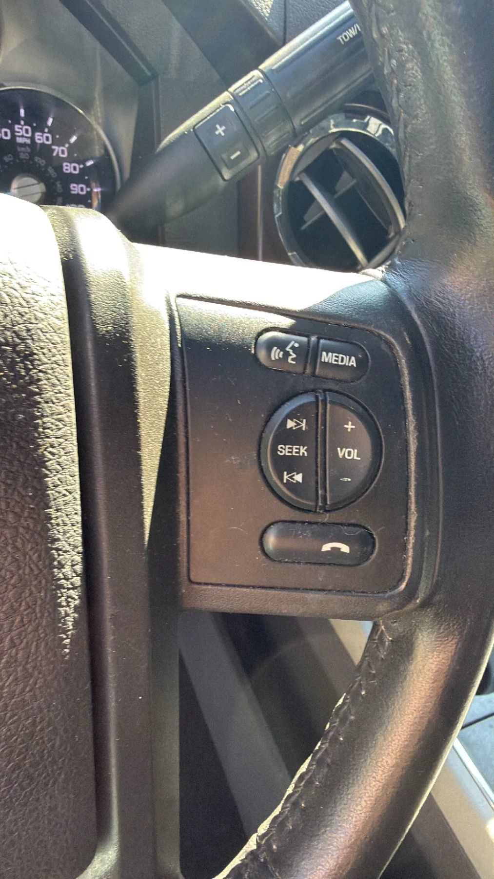 Used 2015 Ford F250 Lariat w/ Lariat Ultimate Package AWD/4WD image 22