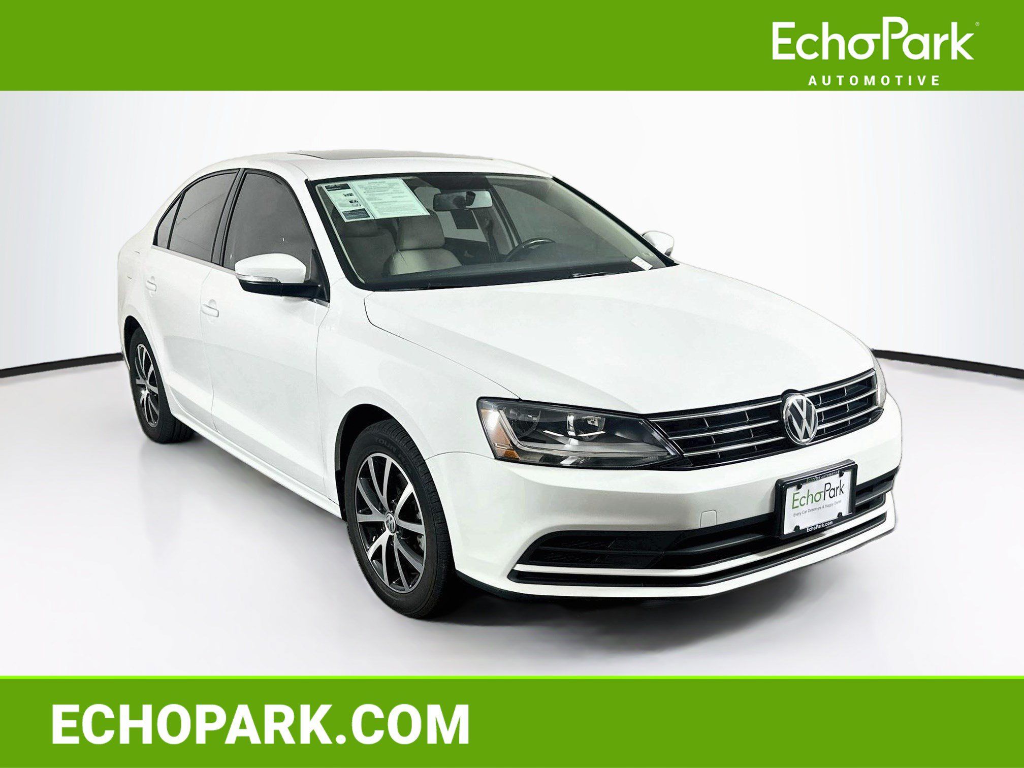 Used 2018 Volkswagen Jetta SE FWD image 1
